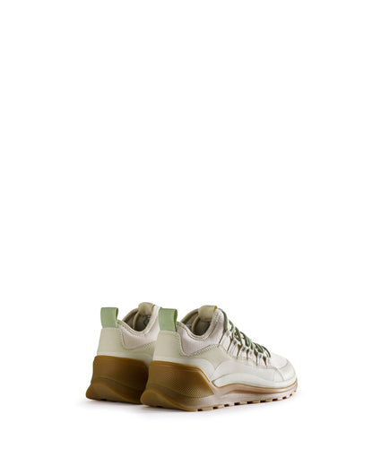 WOMENS TRAVEL MID TRAINER