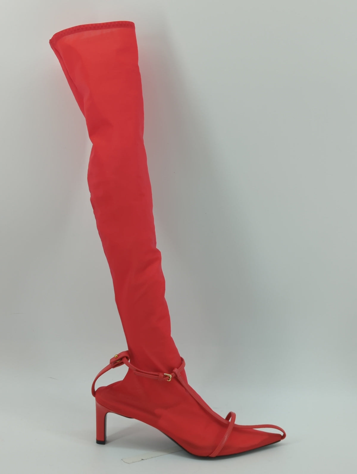SANDAL