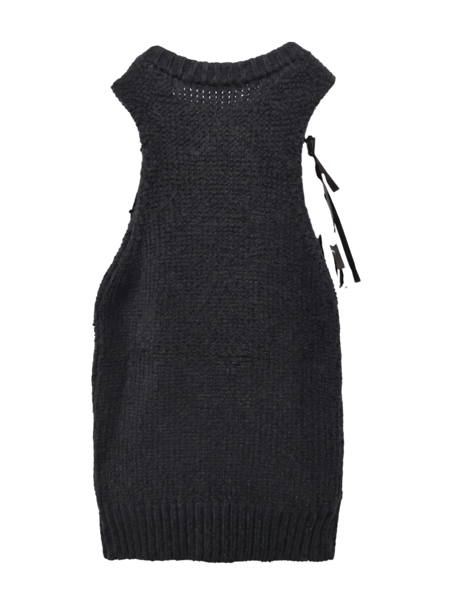 SLVS HIGH NECK TOP