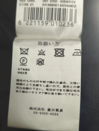 スーツ