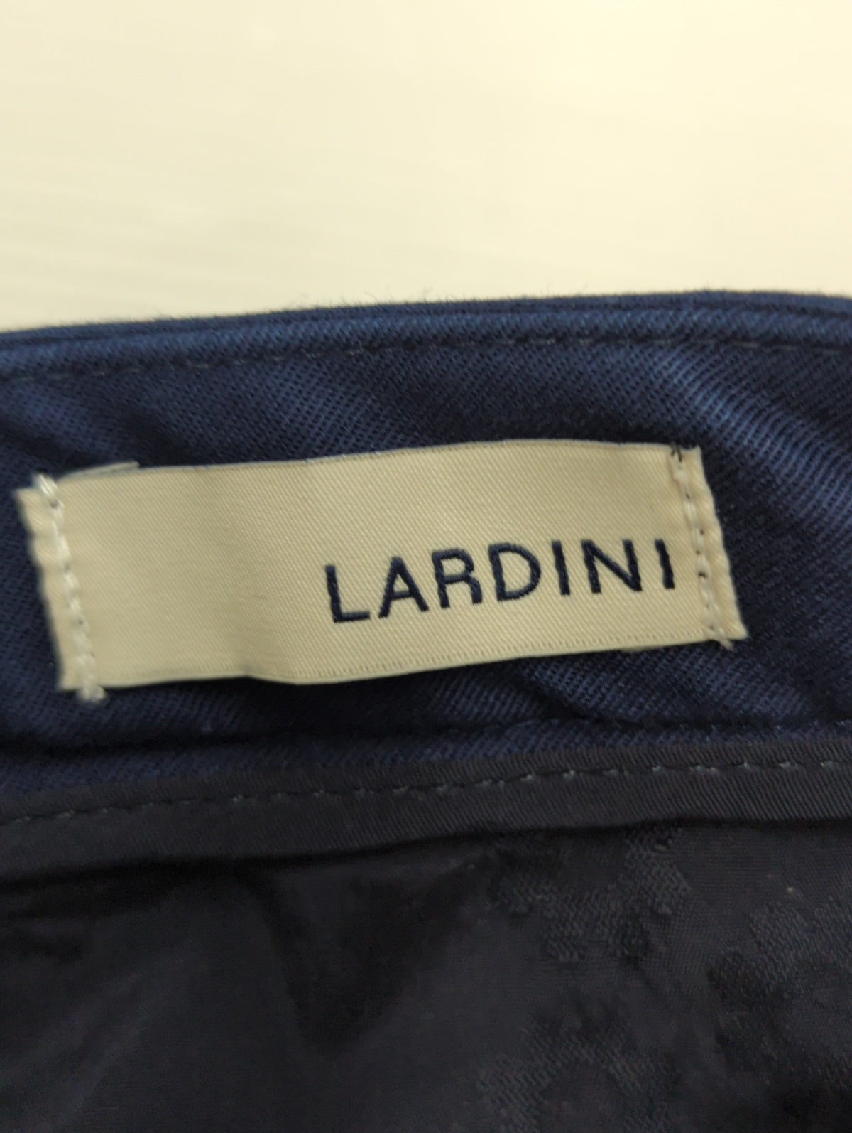 LARDINI:パンツ