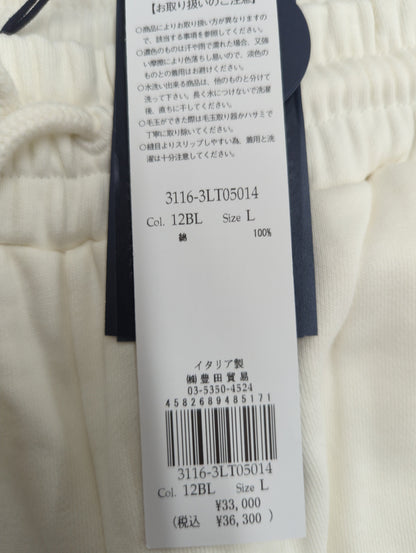 ハーフパンツ