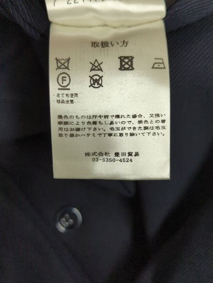 スーツ