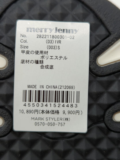 リボンスニーカー