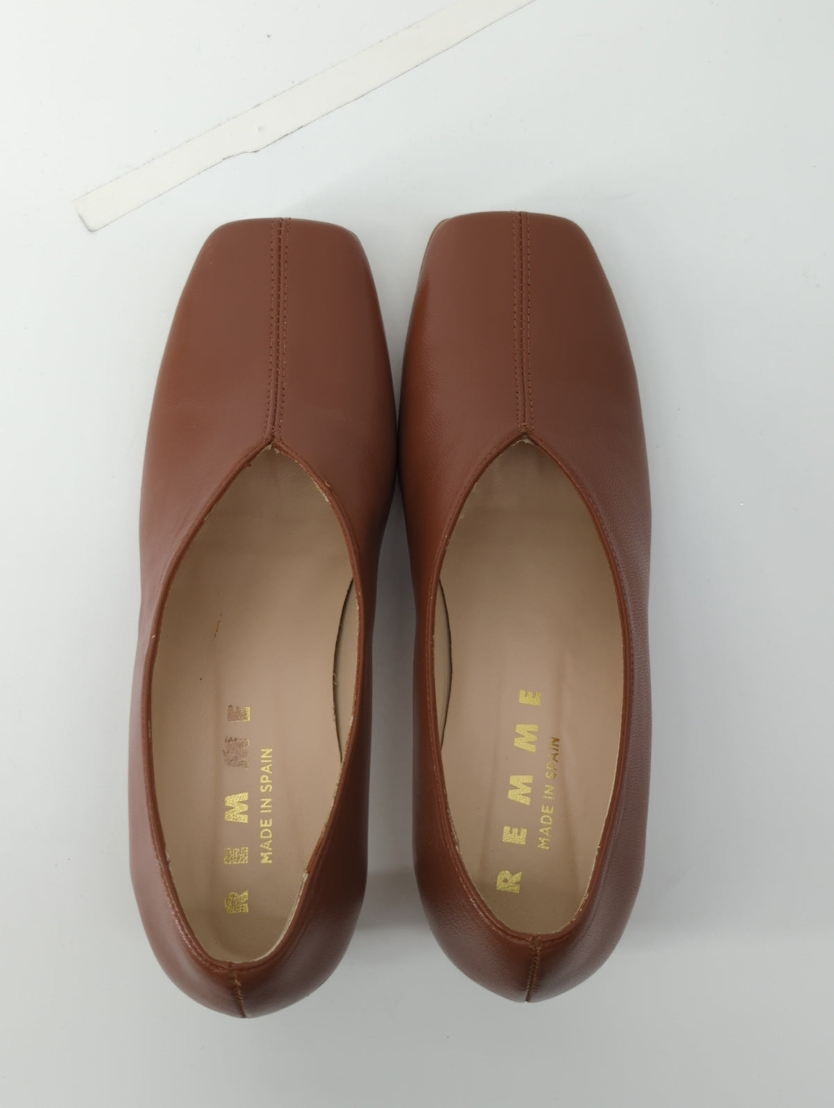 【REMME】カッティングパンプス