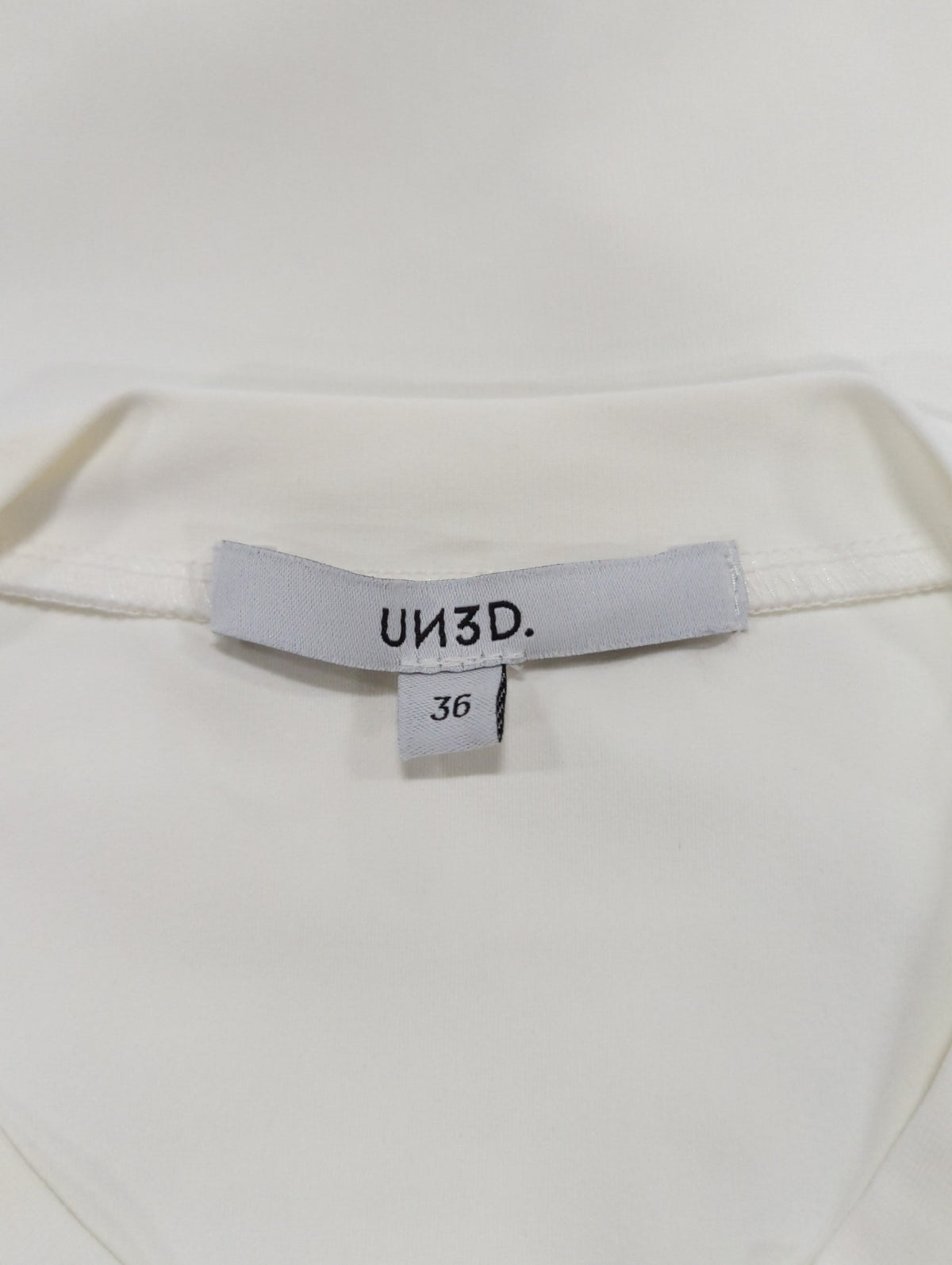 DRAWSTRING POCKET TOP
