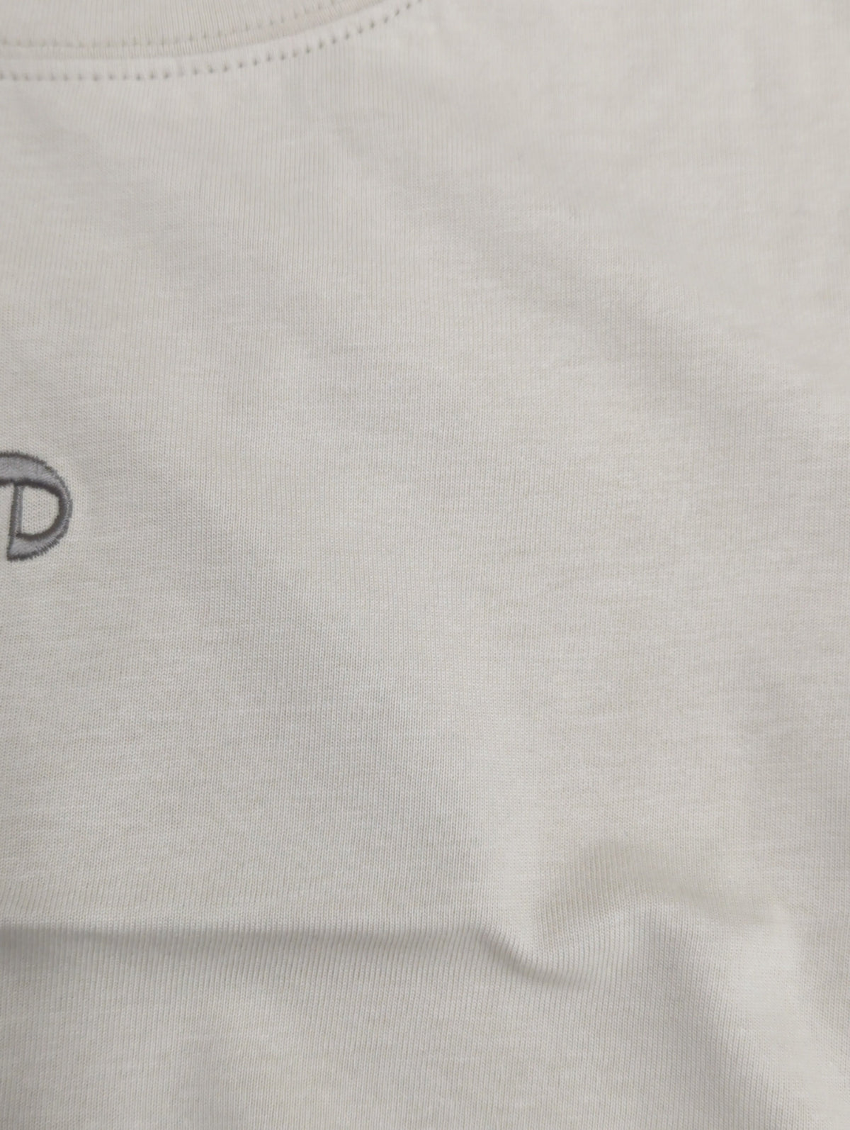 ロゴミニマルTシャツ