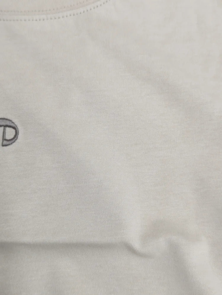 ロゴミニマルTシャツ