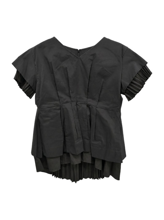 BACK PLEATS FRILL BL