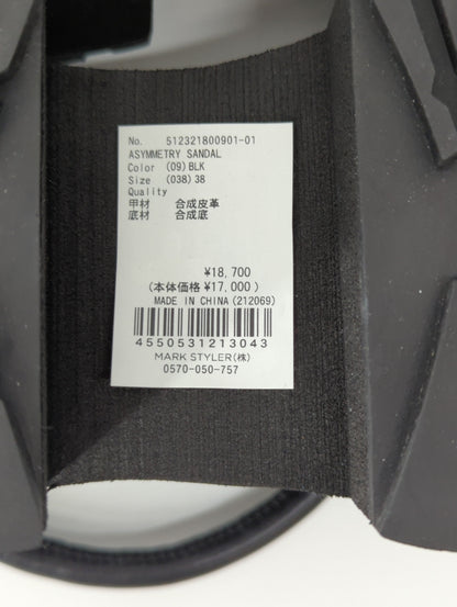 ASYMMETRY SANDAL