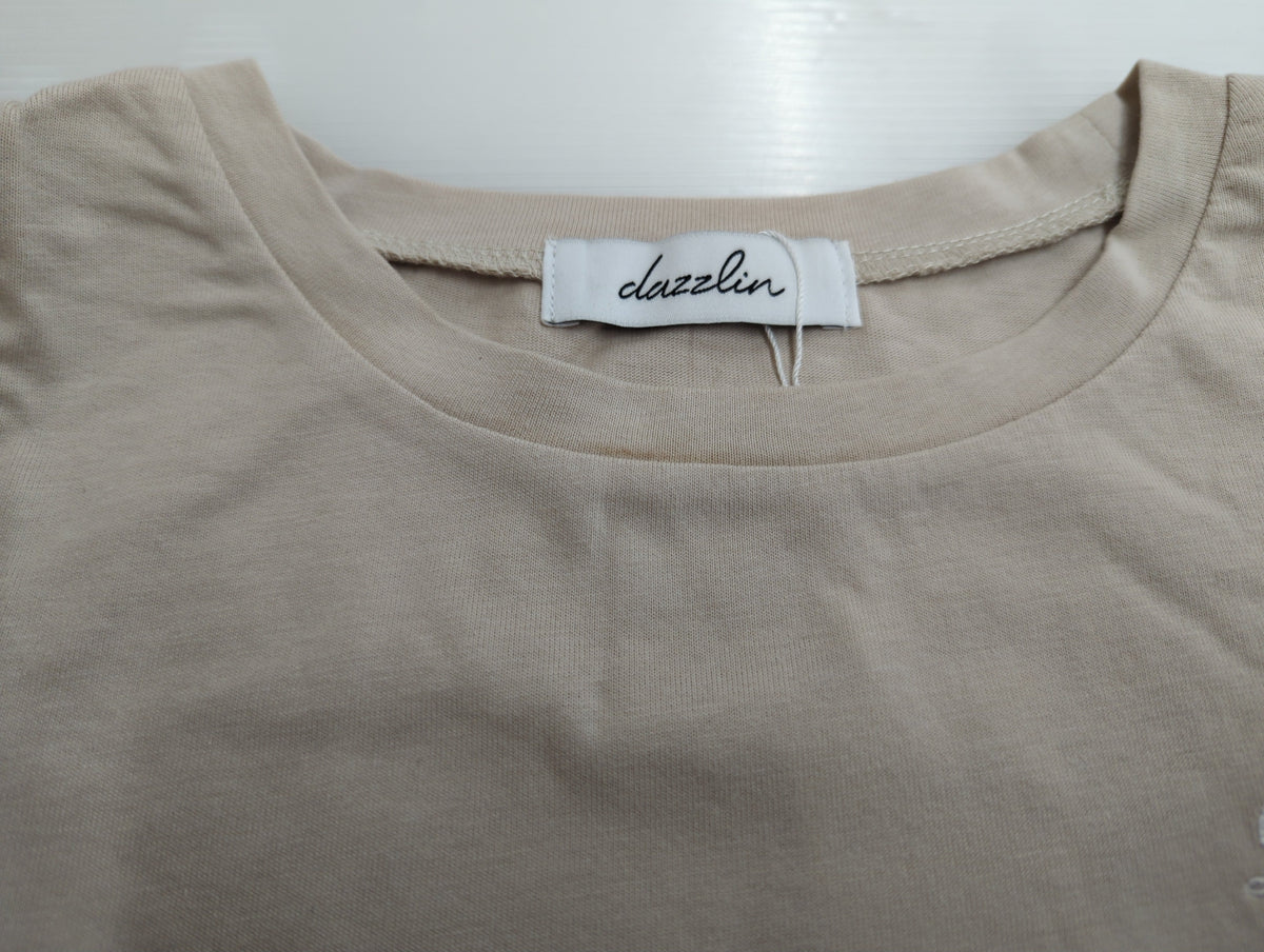 エンブロイダリーワンポイントTシャツ