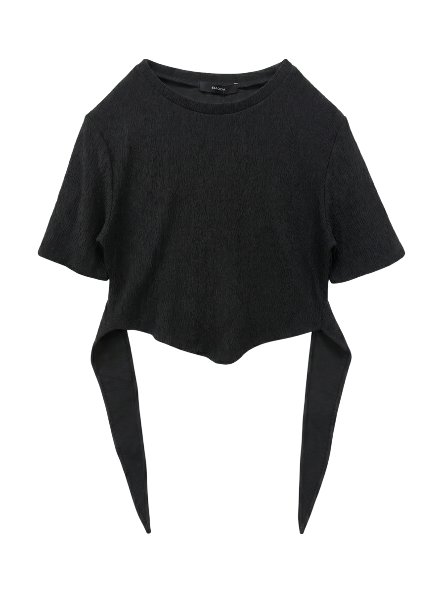 バックタイスカーフTシャツ