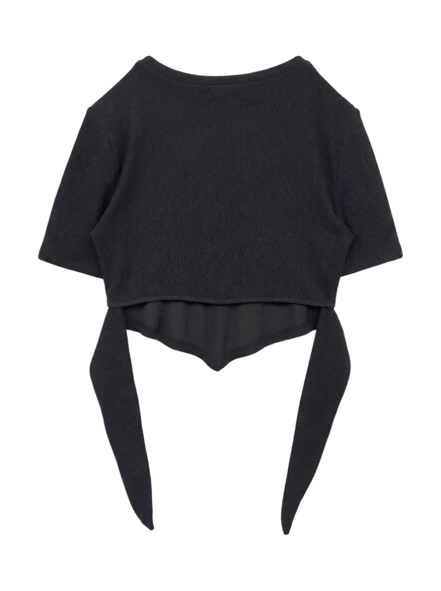 バックタイスカーフTシャツ