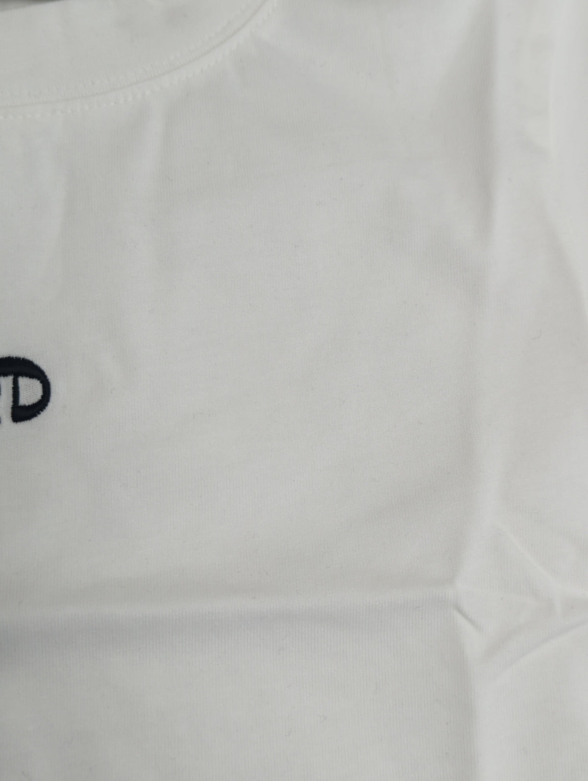 ロゴミニマルTシャツ