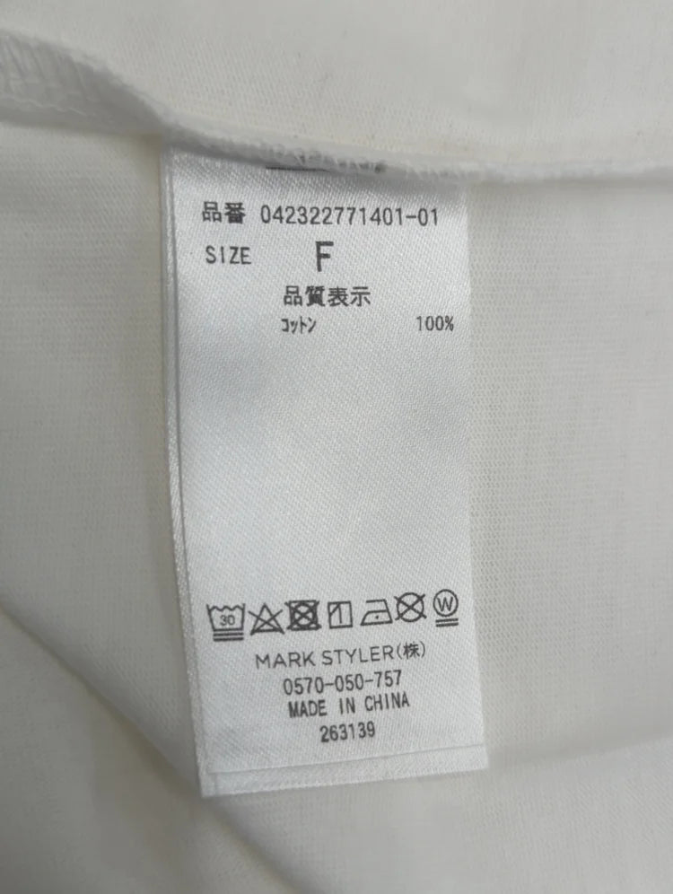 ロゴミニマルTシャツ