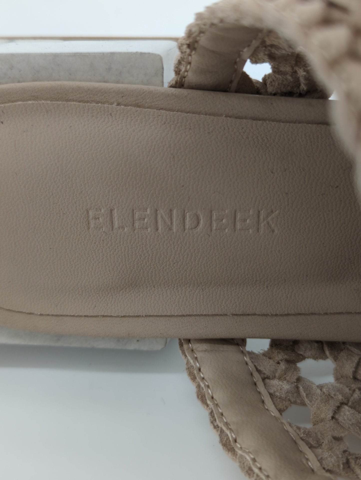 ELENDEEK:サンダル