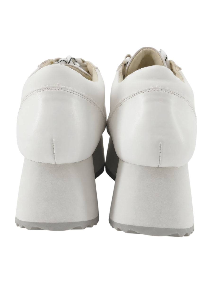 LACE UP PLATFORM SOLE SNEAKERS