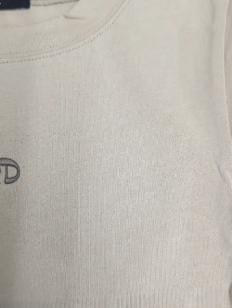 ロゴミニマルTシャツ