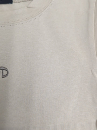 ロゴミニマルTシャツ