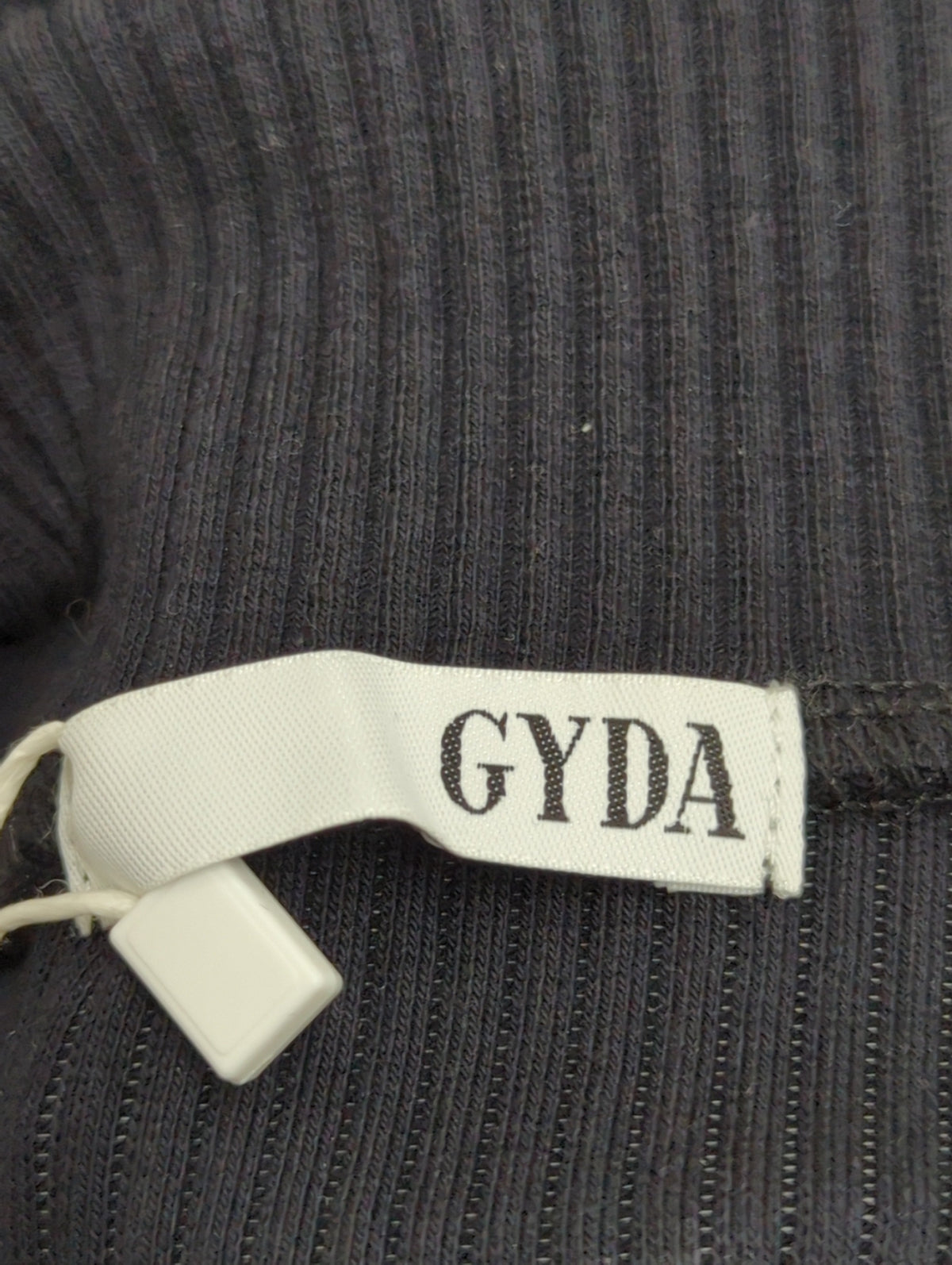 サイドSymmetry GYDAボタンタイトワンピース