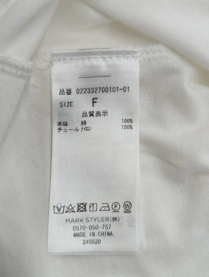 エンブロイダリーワンポイントTシャツ