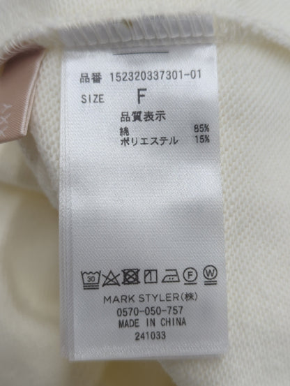 バックオープンスリットワンピース