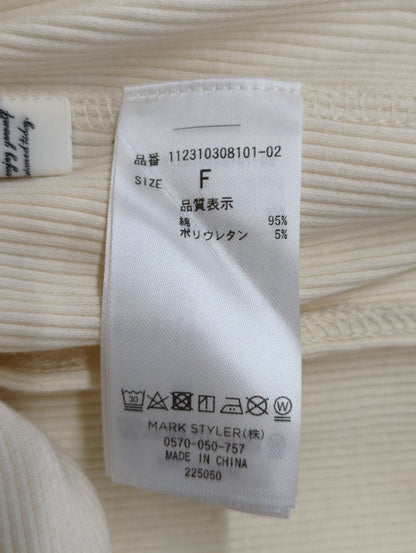バックオープンフィットカットワンピース