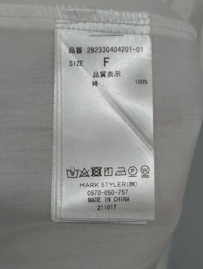 フリルリボンボウタイブラウス