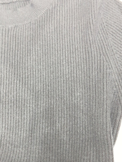 リブニットハイネックワンピース