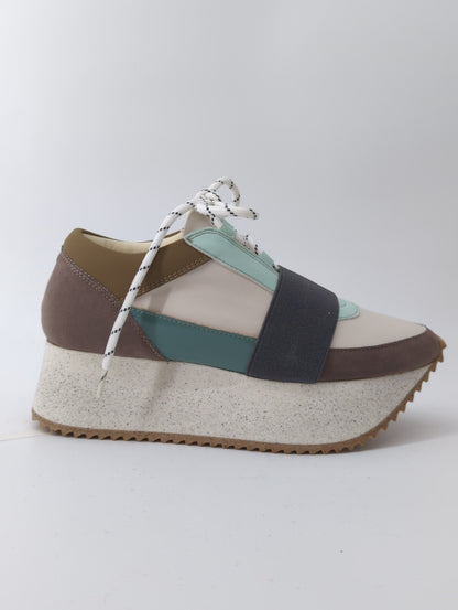 PLATFORM SNEAKERS
