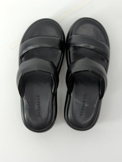 2BANDO SANDAL