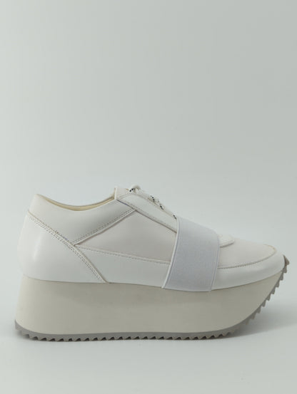 LACE UP PLATFORM SOLE SNEAKERS
