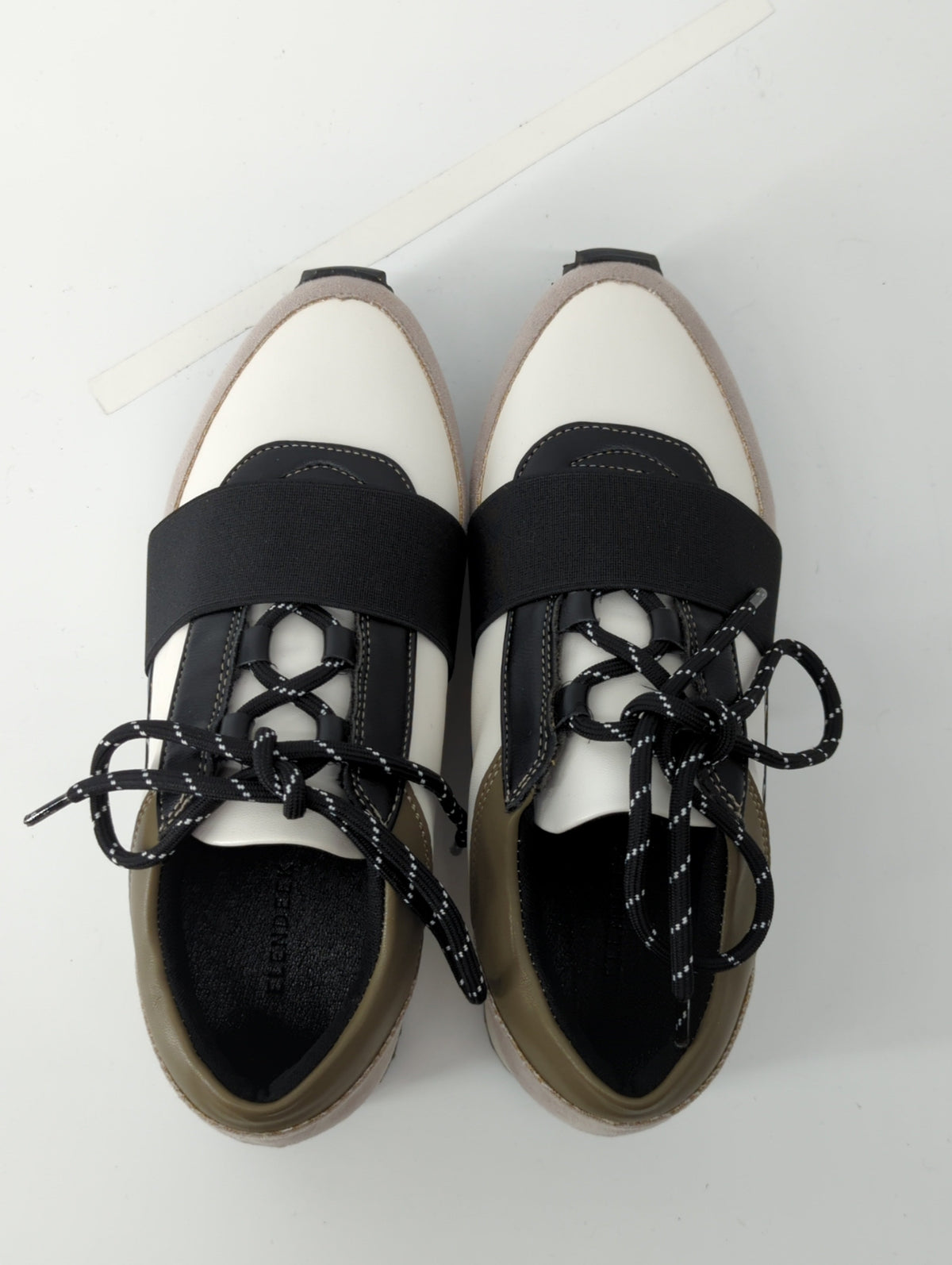 PLATFORM SNEAKERS