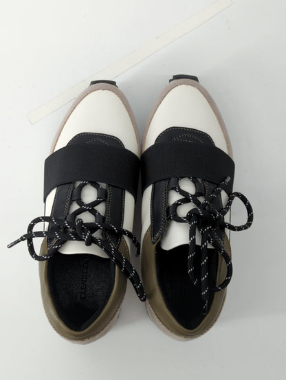 PLATFORM SNEAKERS