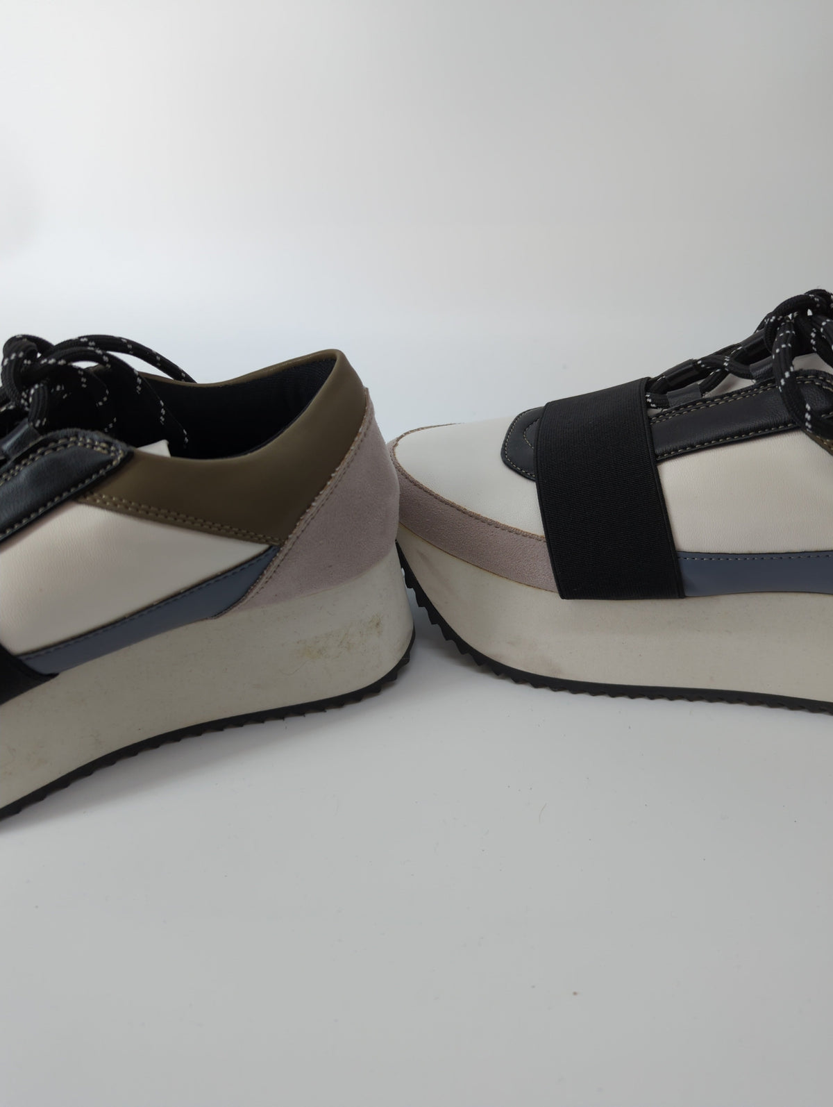 PLATFORM SNEAKERS