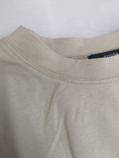 ロゴミニマルTシャツ