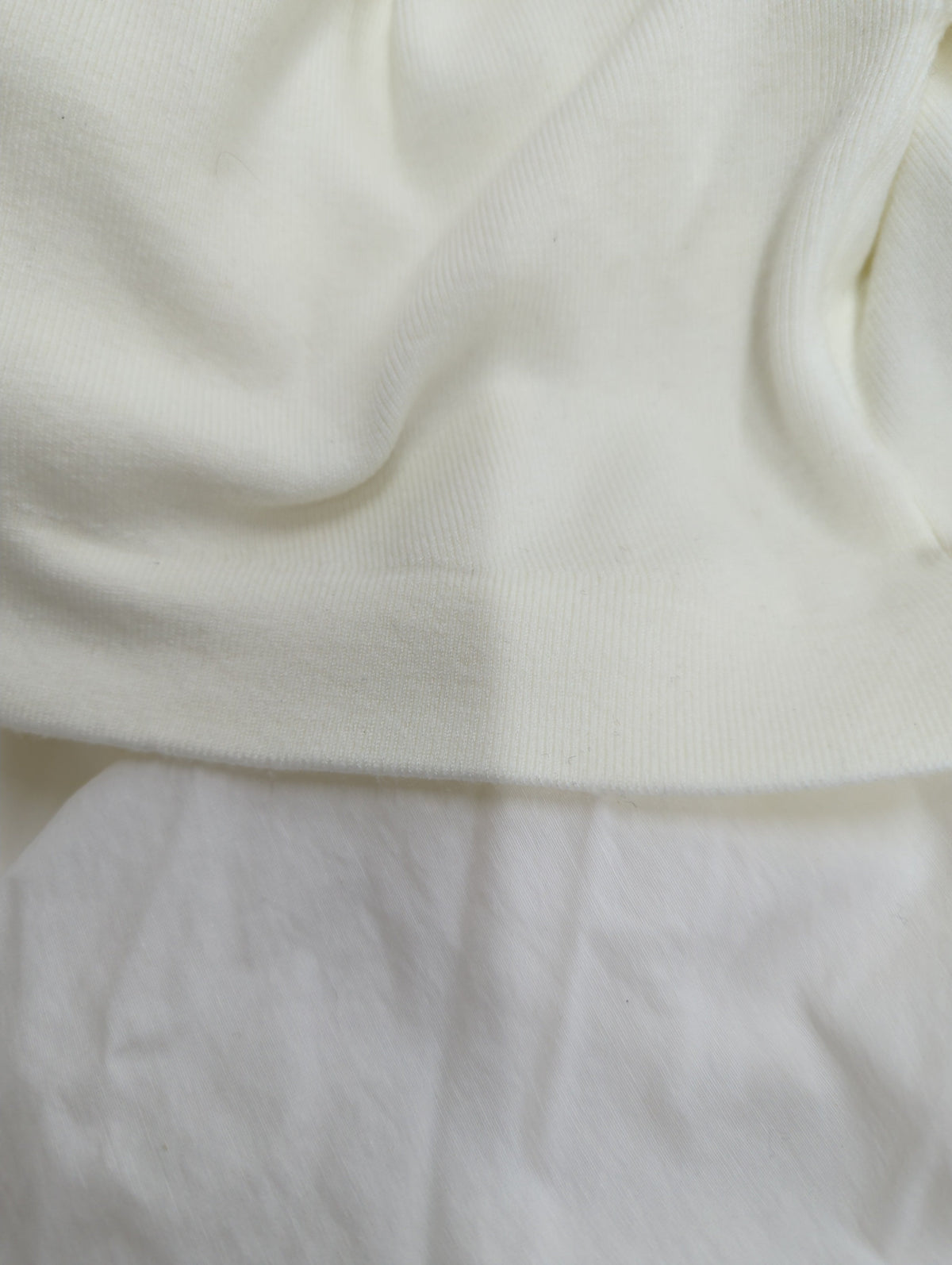 BACK PLEATS LAYERED KT