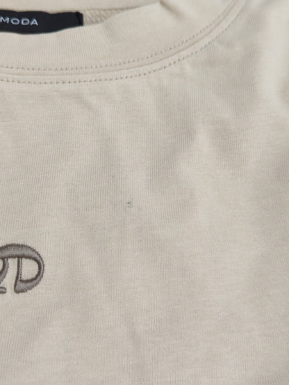 ロゴミニマルTシャツ