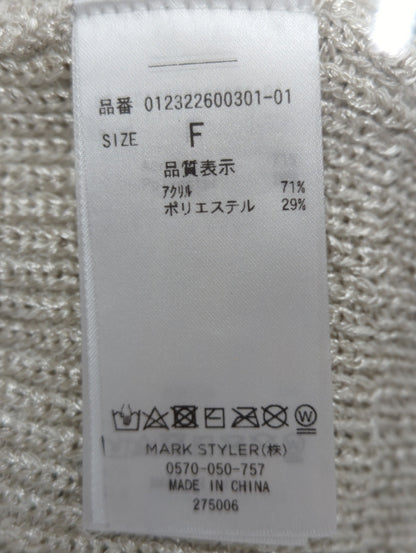 ハーフスリーブラメニット