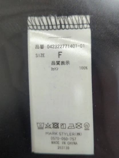 ロゴミニマルTシャツ