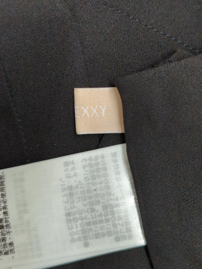 バックデザインシアーシャツ