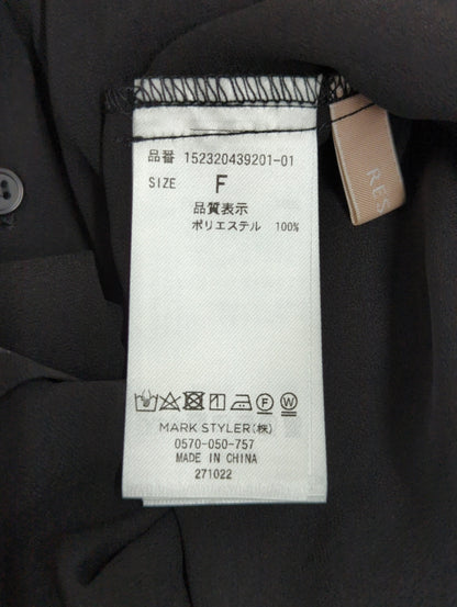 バックデザインシアーシャツ