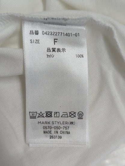 ロゴミニマルTシャツ