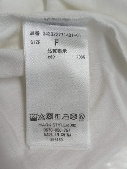 ロゴミニマルTシャツ