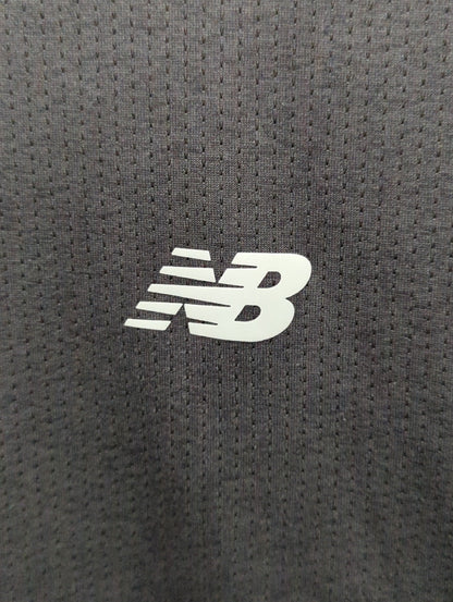 Athletics グラフィックショートスリーブTシャツ