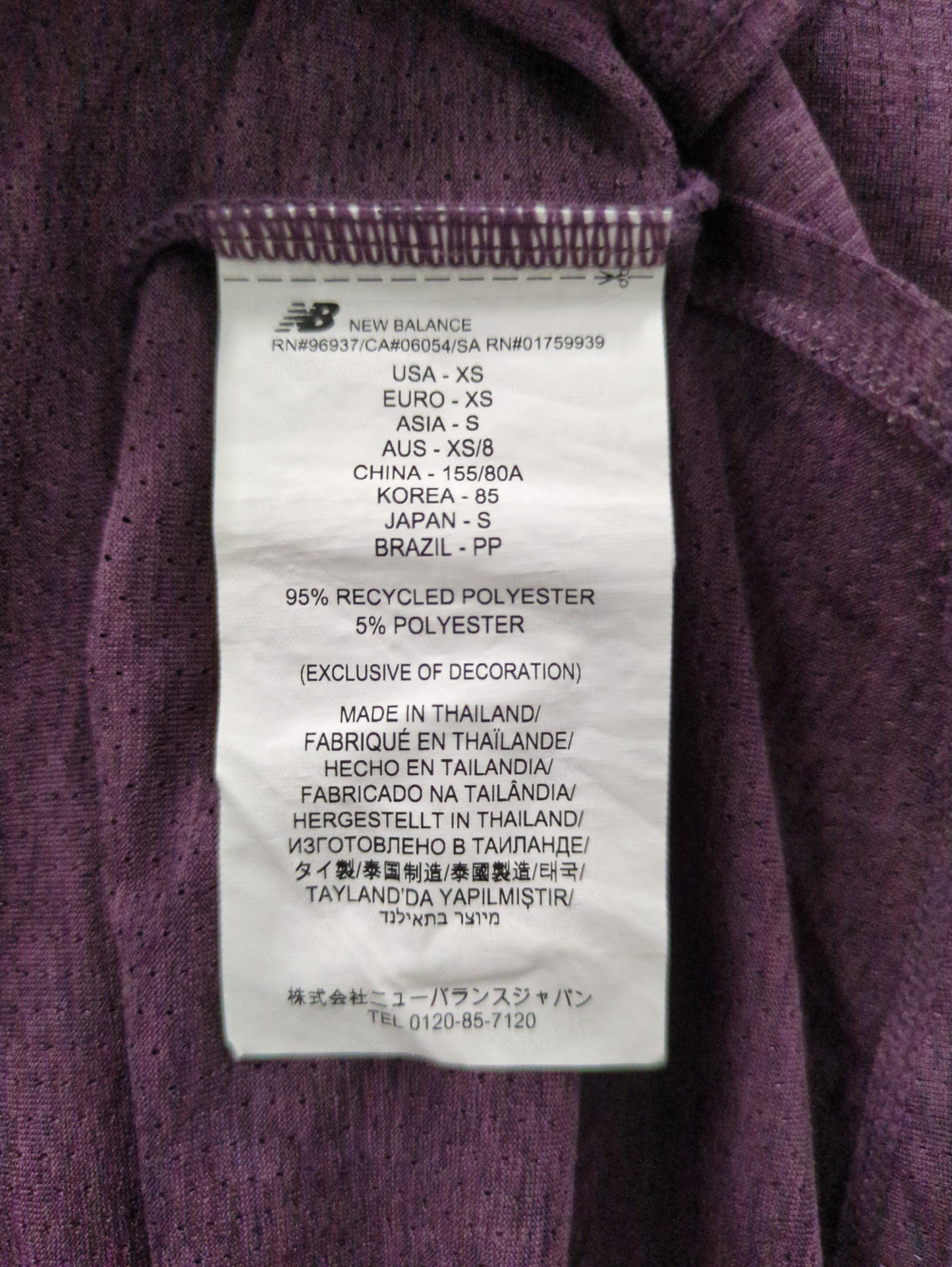 シーズナルグラフィックランショートスリーブTシャツ