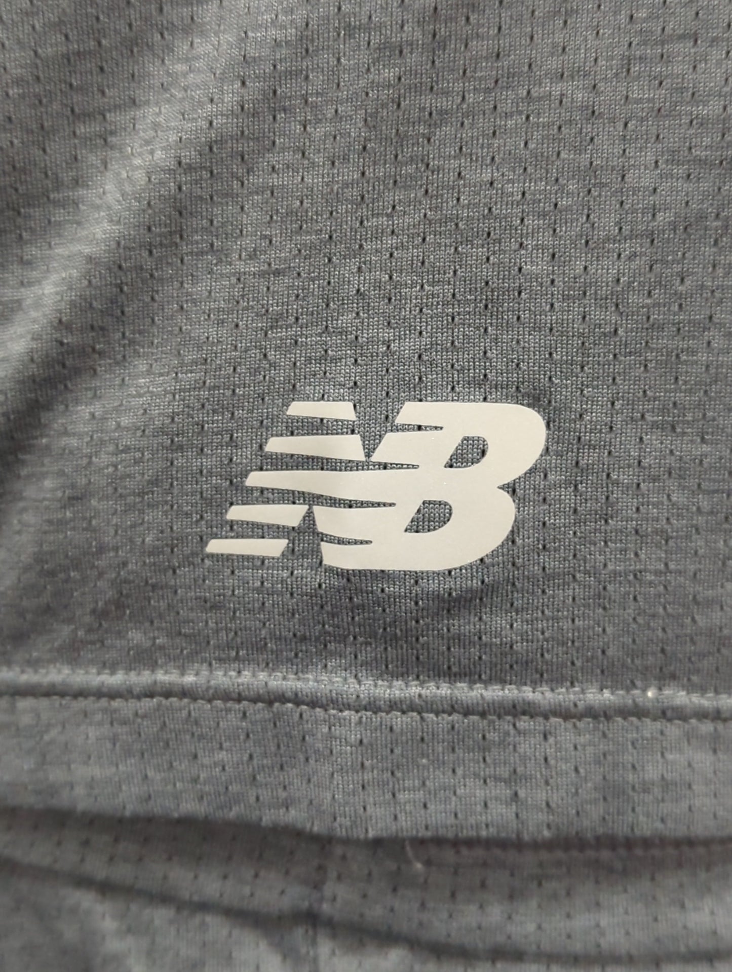 Athletics グラフィック ショートスリーブTシャツ