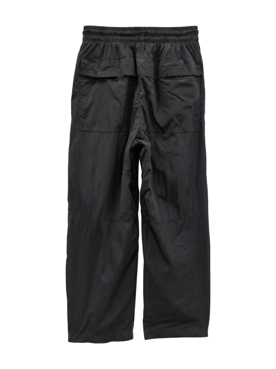 NB GREY パンツ