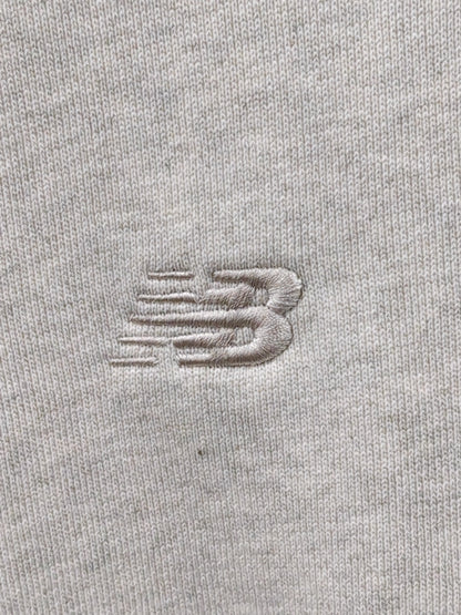 NB Grey クルースウェットシャツ