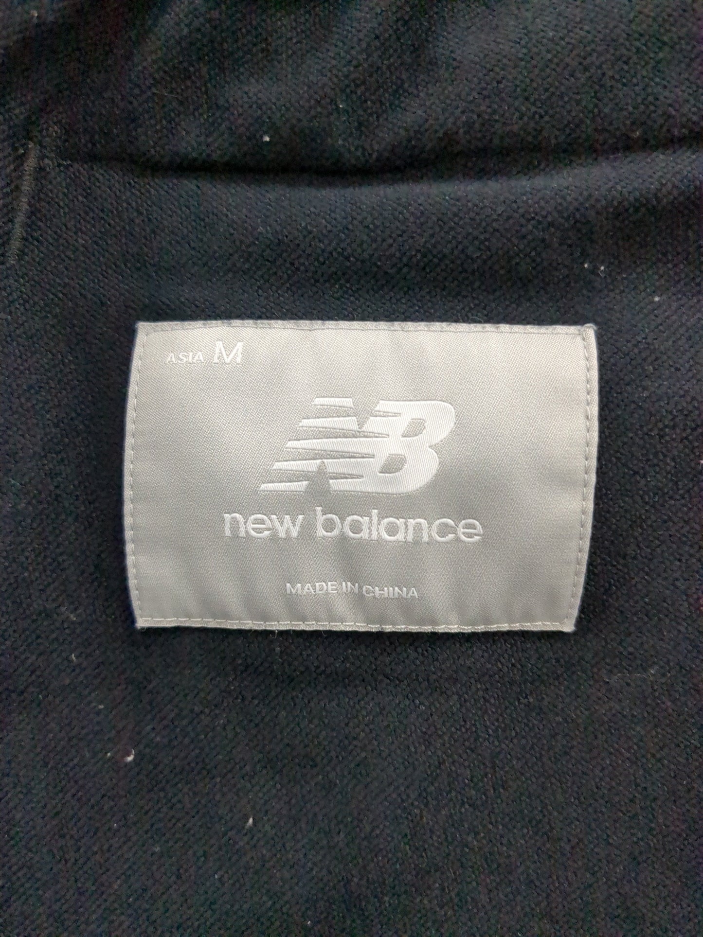 NB GREY テーパードパンツ
